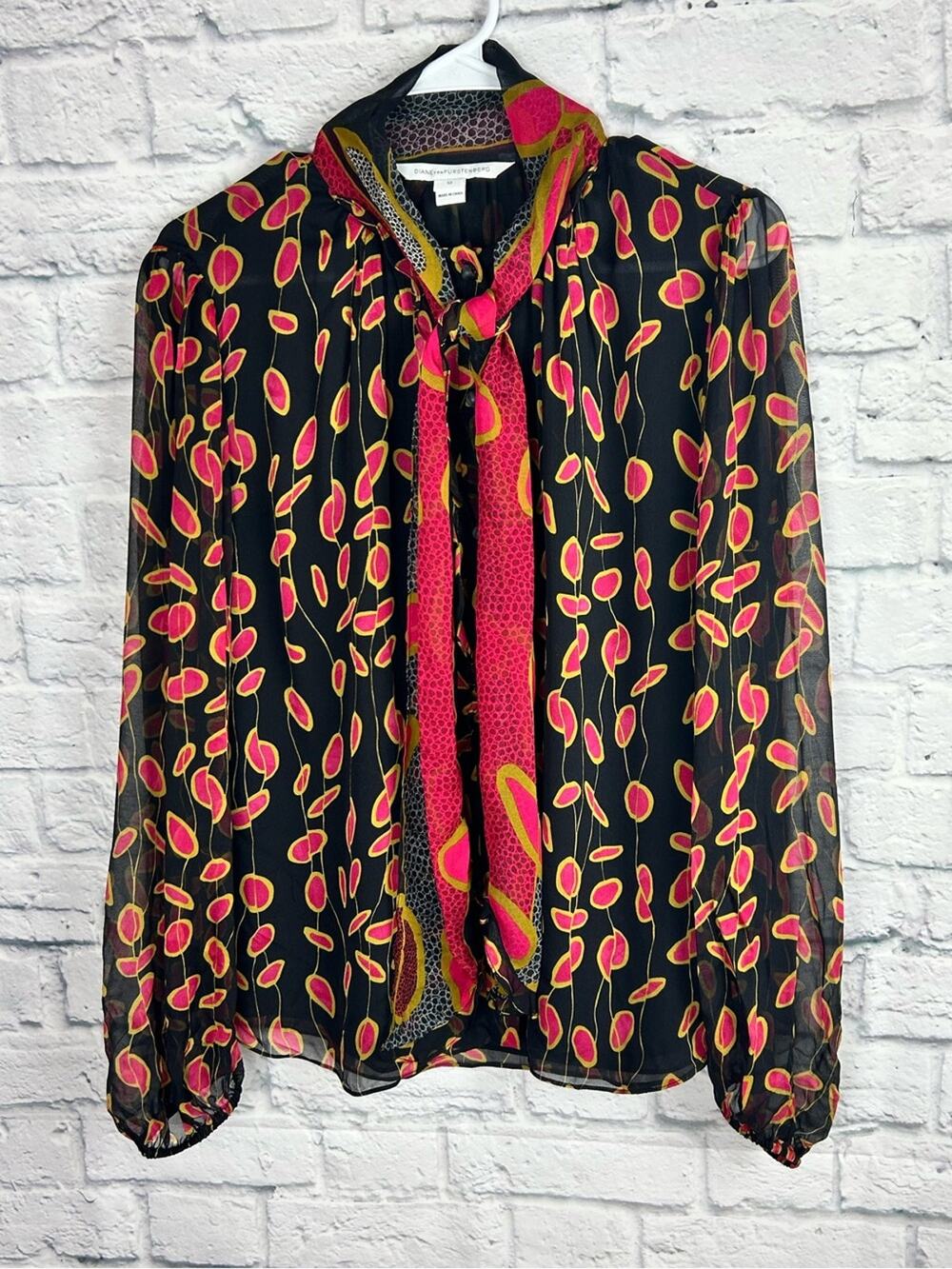 Diane von Furstenberg Silk Sheer Tie Neck Blouse Pink Black Size 10